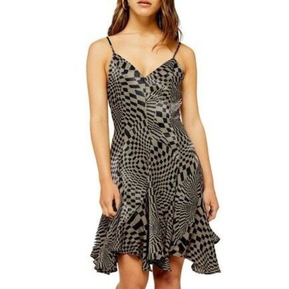 TOPSHOP Checkered Dress - Picture 5 of 6